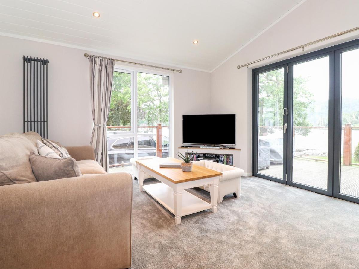 Loubi'S Lakeside Lodge Windermere Εξωτερικό φωτογραφία